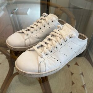 Adidas slip ons size 9